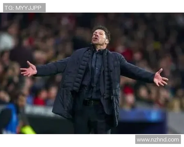 西蒙尼的匪帅哲学与现代足球战术的深度融合与创新探讨 西蒙尼的匪帅哲学与现代足球战术的深度融合与创新探讨