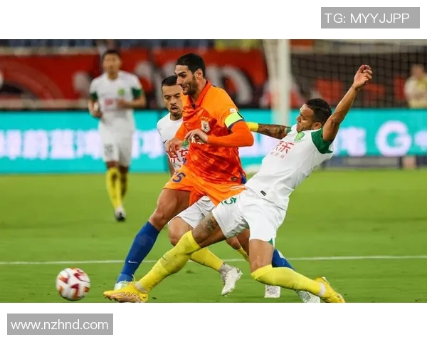 费莱尼在争顶中展现强大空中能力助力球队战胜山东泰山