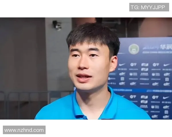 邓涵文续约上海申花展现球队信心期待新赛季表现再创新高