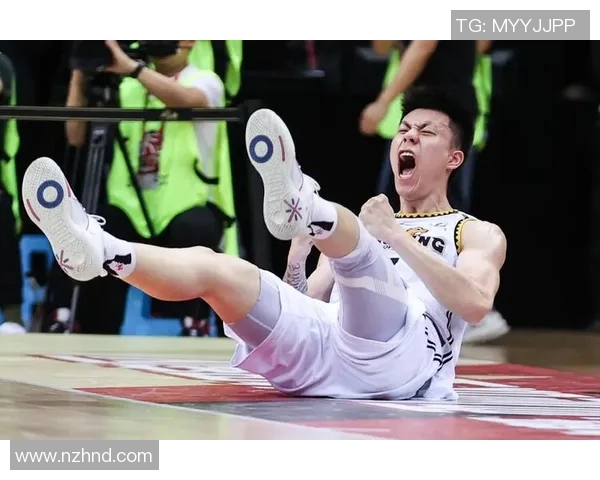 辽宁张镇麟的篮球之路：从青涩少年到CBA明星的成长历程