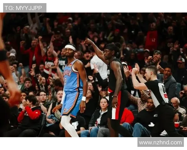 开拓者队连胜雷霆队，晋级西部决赛