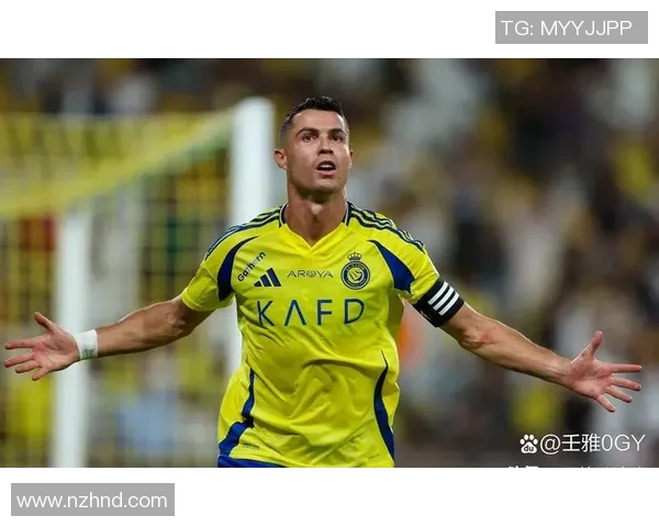 皇马主场对阵曼联,C罗复出登场欲再绽放巨星光芒 皇马主场对阵曼联,C罗复出登场欲再绽放巨星光芒